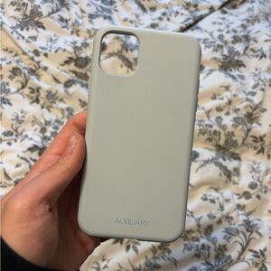 Auxiliary iPhone 11 Case